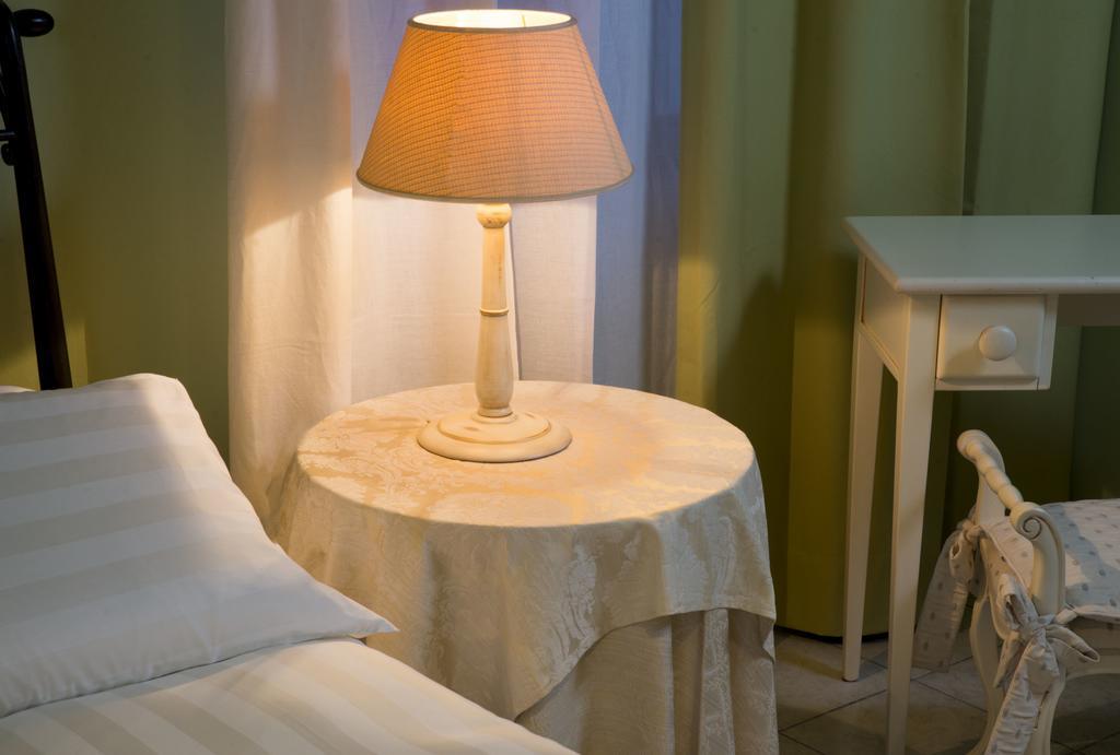 B&B Maison Biagetti SantʼArcangelo di Romagna Δωμάτιο φωτογραφία